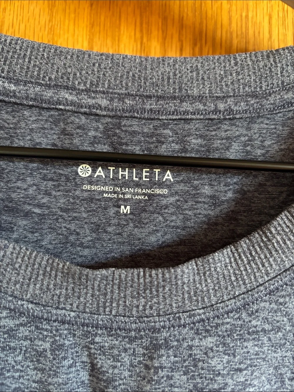 Athleta Uptempo Tee